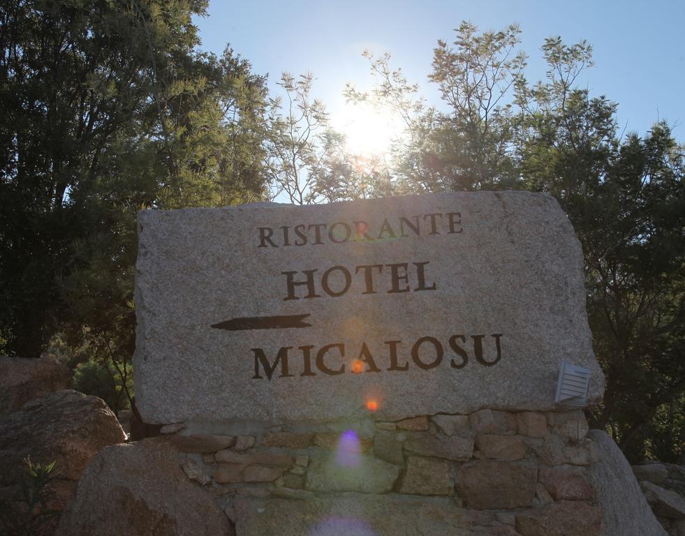 Hotel Micalosu Cannigione Eksteriør bilde
